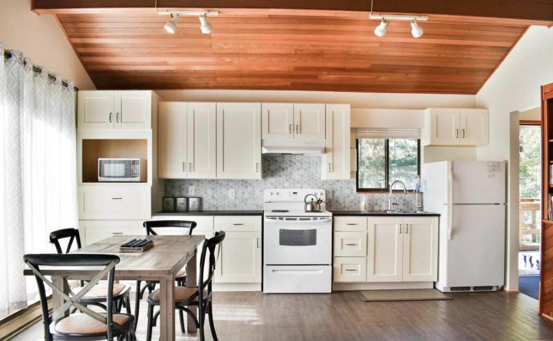 Moss Reclaimed Crossback Chair Sundried